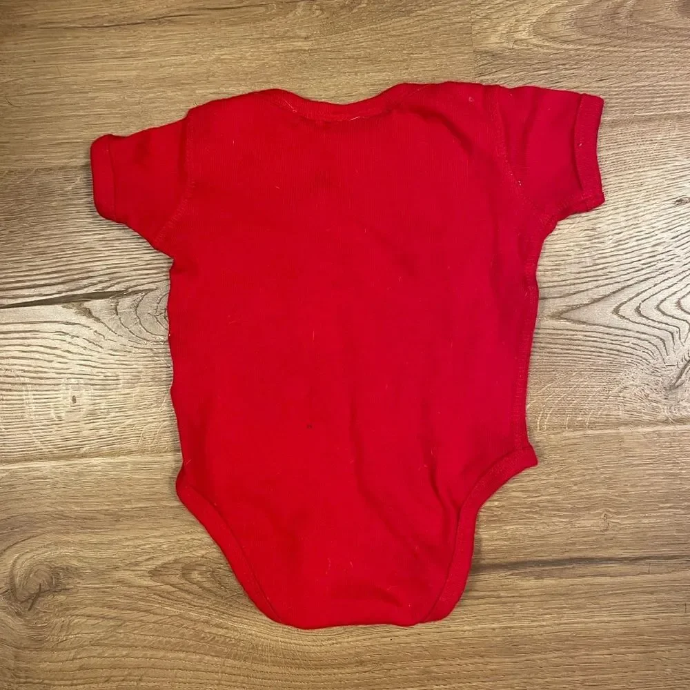 Walt Disney size red